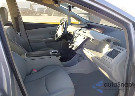 2013 Toyota Prius V Five from USA, damaged, VIN JTDZN3EU3D3200932